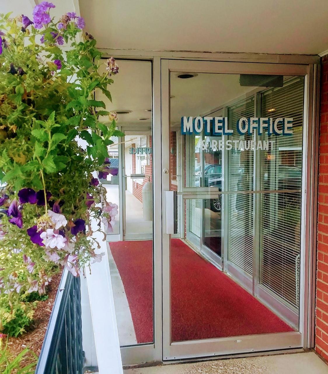 Bay Motel กรีนเบย์ ภายนอก รูปภาพ