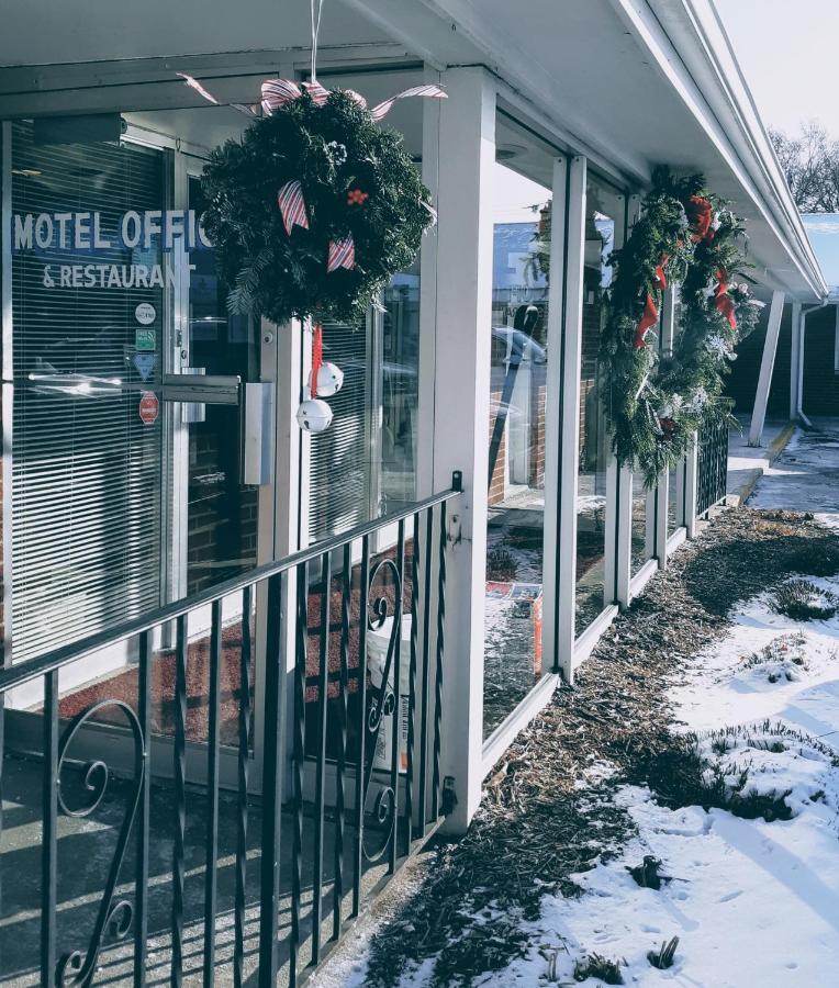 Bay Motel กรีนเบย์ ภายนอก รูปภาพ